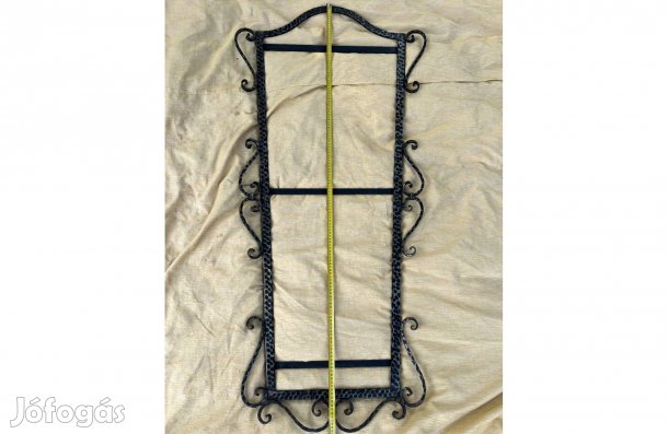 Egyedi antik kovácsoltvas tükör keret
