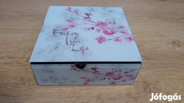 Egyedi ékszeresdoboz (üveg-oldalak)