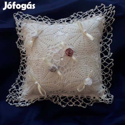 Egyedi esküvői gyűrűpárna