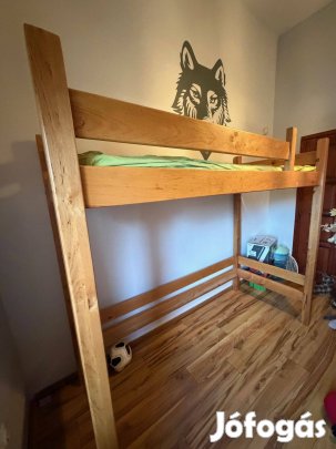 Egyedi gyártású bükk emletes ágy eladó