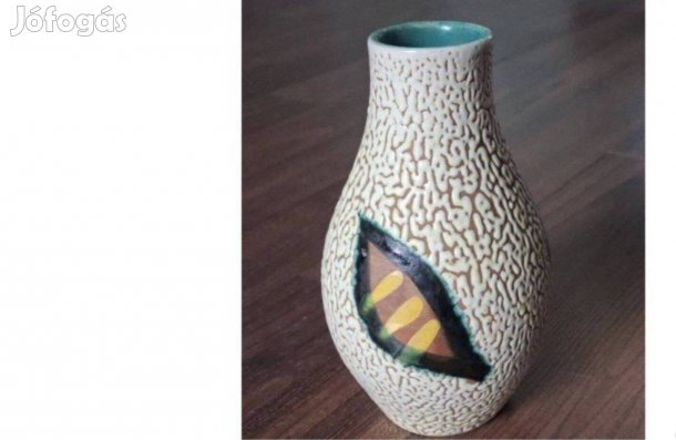 Egyedi kerámia váza