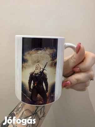 Egyedi készítésü Bögre eladó.