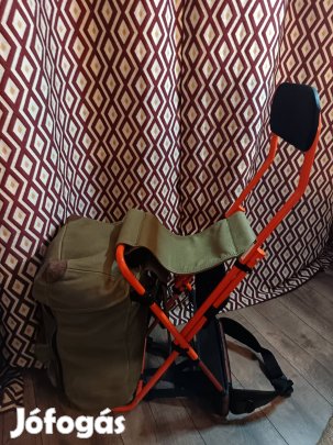 Egyedi készítésű Vadász / horgász hátizsák 