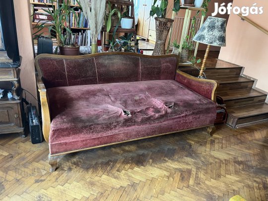 Egyedi készítésű epedarugós kanapé