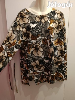 Egyedi mintás női felső