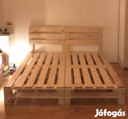 Egyedi raklap stílusú tömtörfa ágy