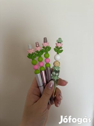 Egyedi rózsás toll