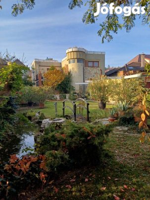 Egyedi stílus, hangulatos kert