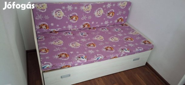 Egyedi tükörreflex testvérágyak Kihúzható, praktikus és stílusos!