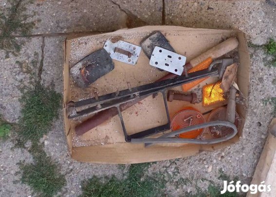 Egyedileg gyártott, erős, masszív, univerzális lopásgátló pedálzár