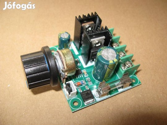 Egyenáramú motor fordulatszám szabályzó teljesítmény szabályzó