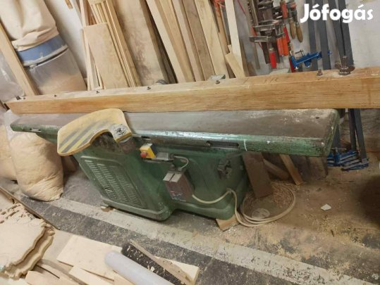 Egyengető gyalugép