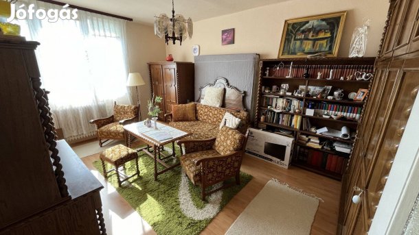 Egyetem közelében 2 szobás téglalakás várja új tulajdonosát