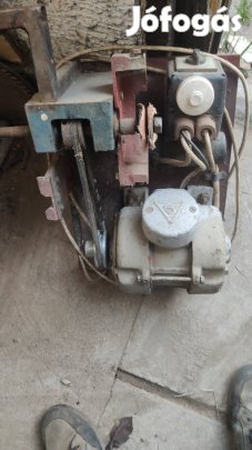 Egyfázisú motorral műkôdő barkács gep 