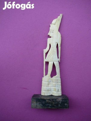 Egyiptomi csont dekoráció