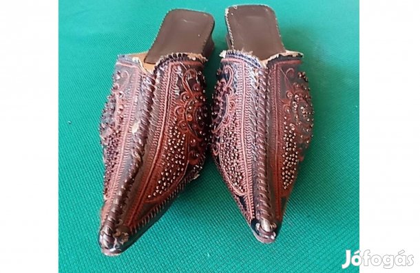 Egyiptomi női papucs