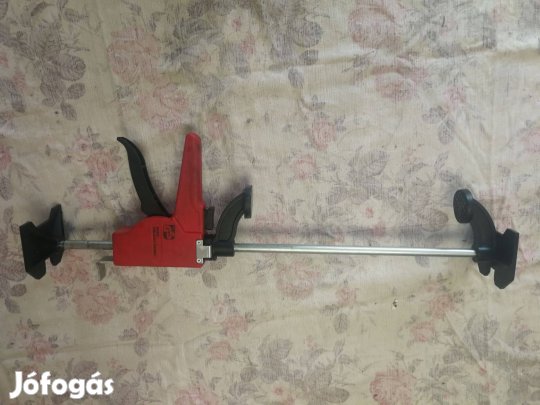 Egykezes asztalos szorító