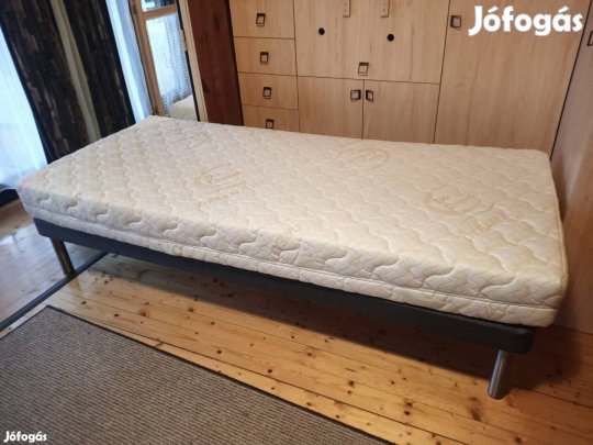 Egyszemélyes Ágy Matraccal 200X90X18