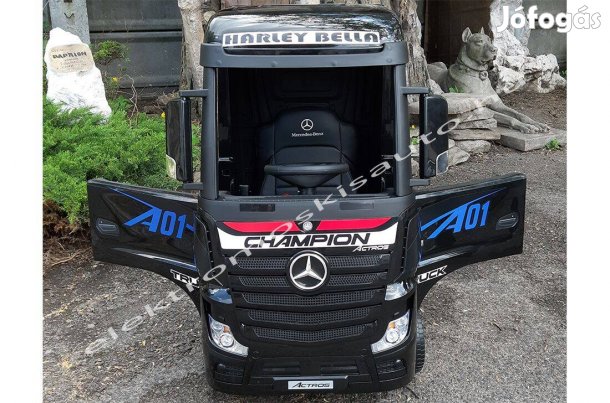 Egyszemélyes Mercedes Actros Truck 12V-os fekete elektromos kisautó