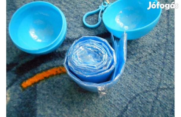 Egyszer használatos esőköpeny