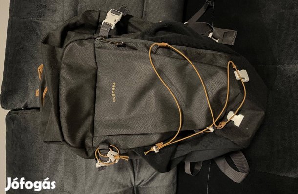 Egyszer használt 30 literes túrahátizsák hátizsák quechua arpenaz