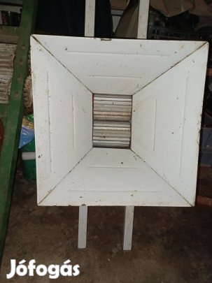 Egyszerű szőlő daráló