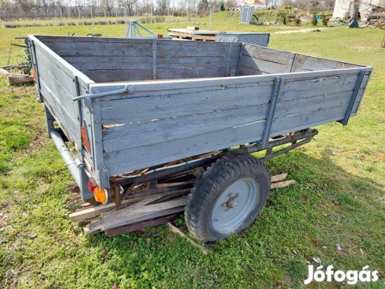 Egytengelyes pótkocsi eladó
