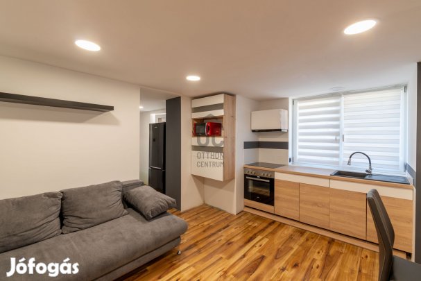 Együtt, de mégis külön!