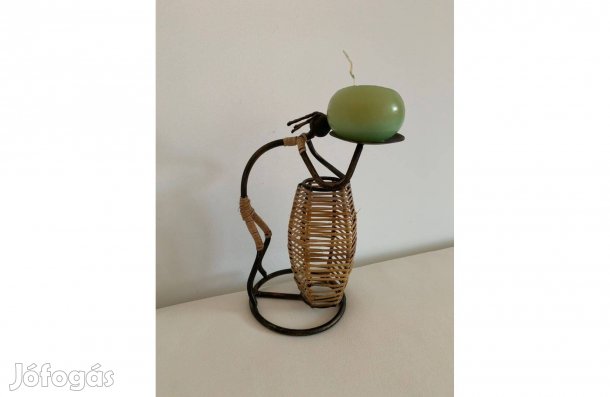 Egzotikus fém dekoráció figura gyertyatartó gyertyával