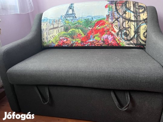 Eiffel-torony mintájú kinyitható kanapé