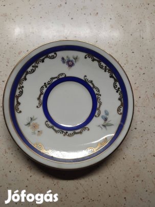 Eisenberg porcelán kávéscsésze és csészealj, aranyozott