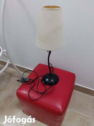 Éjjeli régi kis lámpa