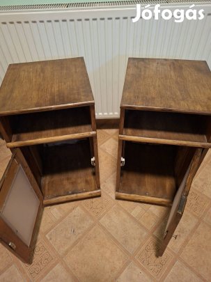 Éjjeli szekrény pár