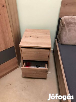 Éjjeliszekrény antracit, tölgyfa színű