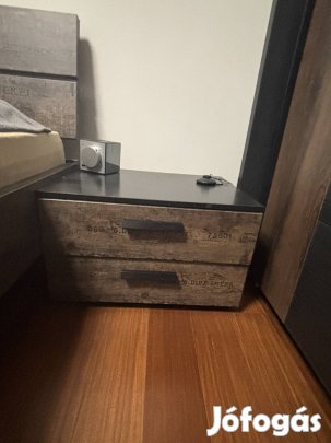 Éjjeliszekrény ifjúsági  