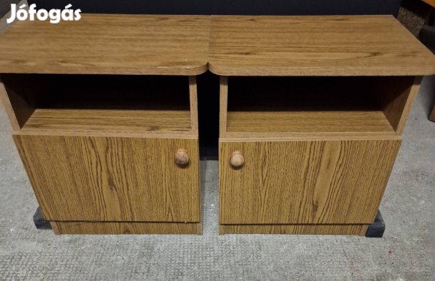 Éjjeliszekrények. Szép állapotban 