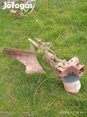 Eke kistraktor után