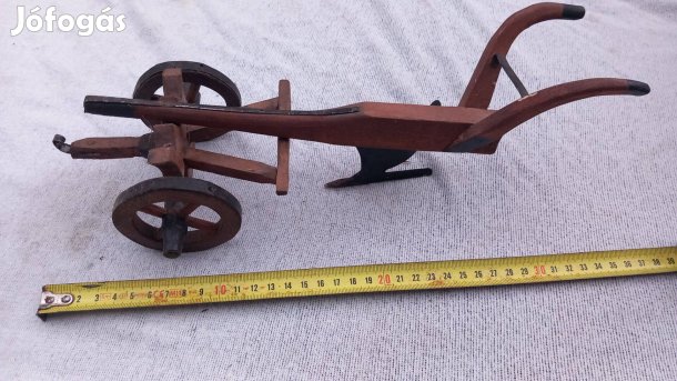 Eke makett dísz fából - vasból készült