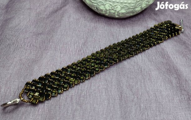 Ékszer karkötő tila gyöngyből fekete