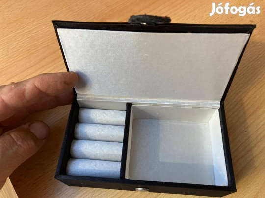 Ékszer tartó doboz