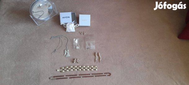 Ékszercsomag bizsucsomag Avon Seren ékszer csomag bizsu tükör