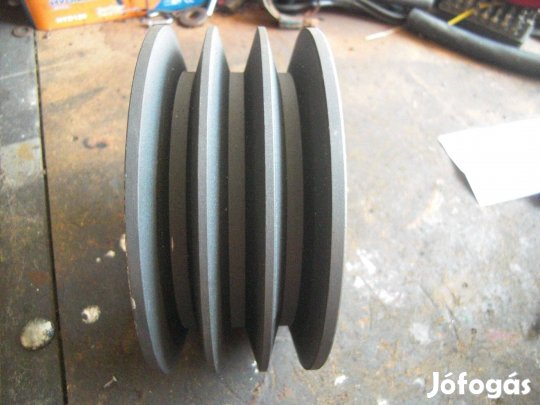 Ékszíjtárcsa 140mm 3 pálya