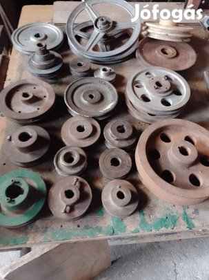 Ékszíjtárcsát eltérő méretben eladóak 2000 Ft-tól