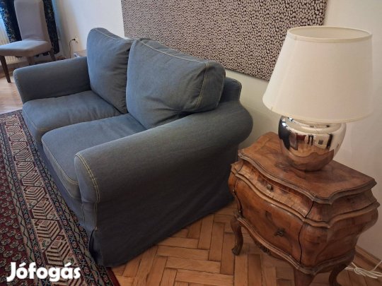 Ektorp 2 személyes kanapé, hibátlan eladó Operánál