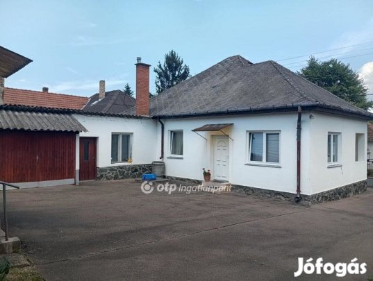 Eladó 100 nm-es ház Egerbakta
