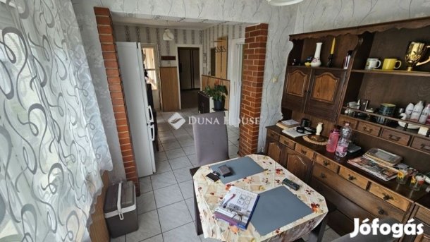 Eladó 100 nm-es ház Mezőszentgyörgy