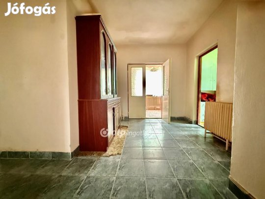 Eladó 100 nm-es ház Miskolc