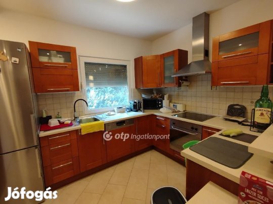 Eladó 100 nm-es ház Nagykozár