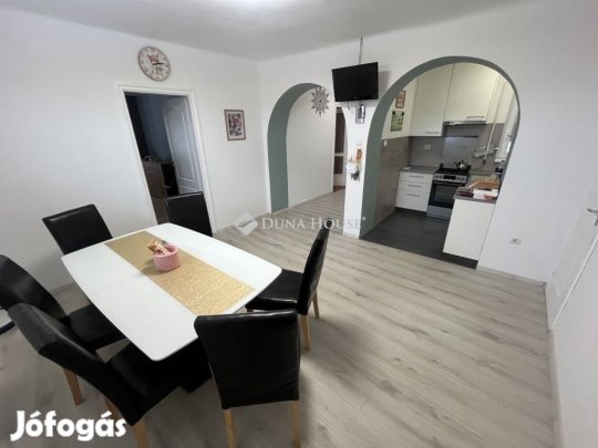 Eladó 100 nm-es ház Pilis