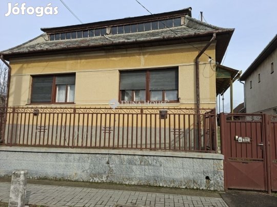 Eladó 100 nm-es ház Zsámbok